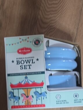 Light Blue Bubble Banded Dog Bowl Set
